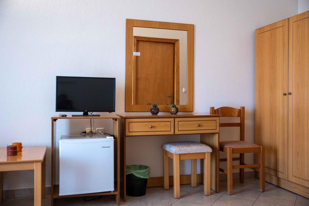 Hotel Kastro Servia Bagian luar foto