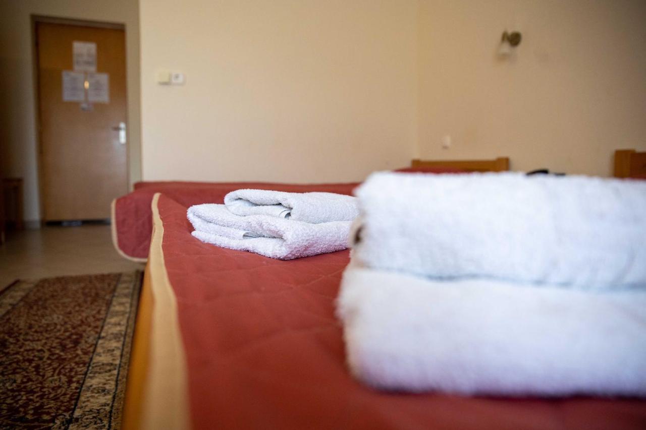 Hotel Kastro Servia Bagian luar foto