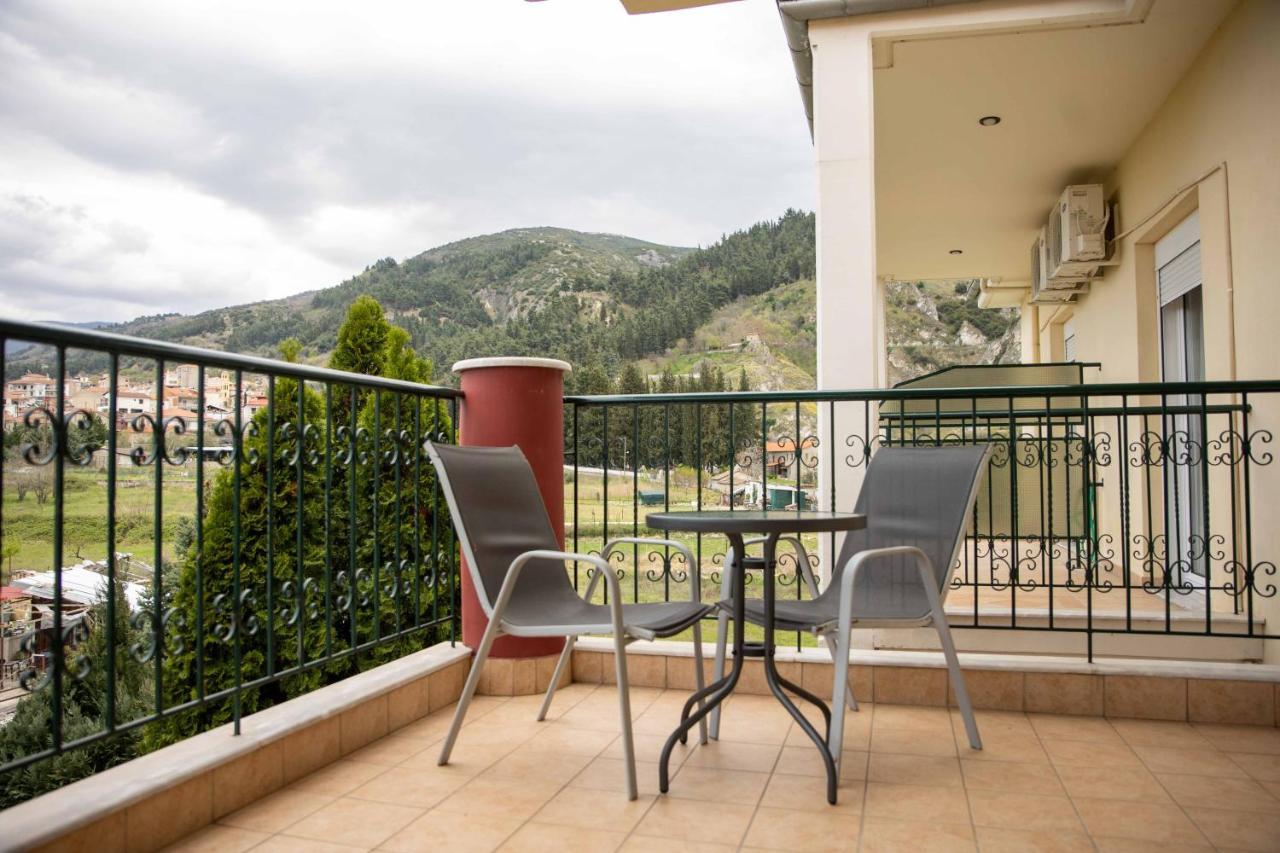 Hotel Kastro Servia Bagian luar foto