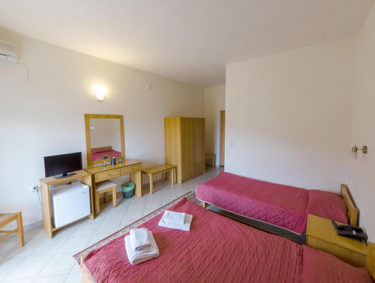 Hotel Kastro Servia Bagian luar foto