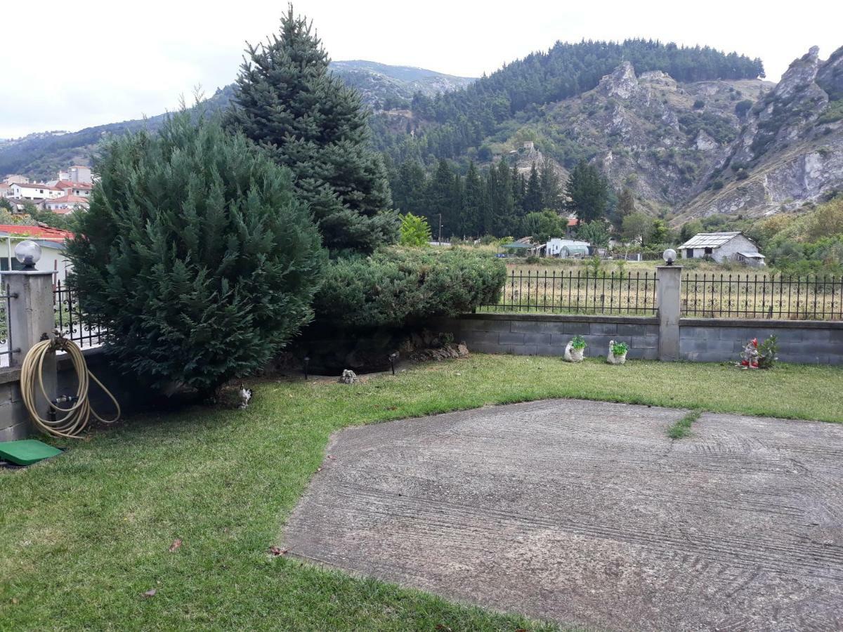 Hotel Kastro Servia Bagian luar foto