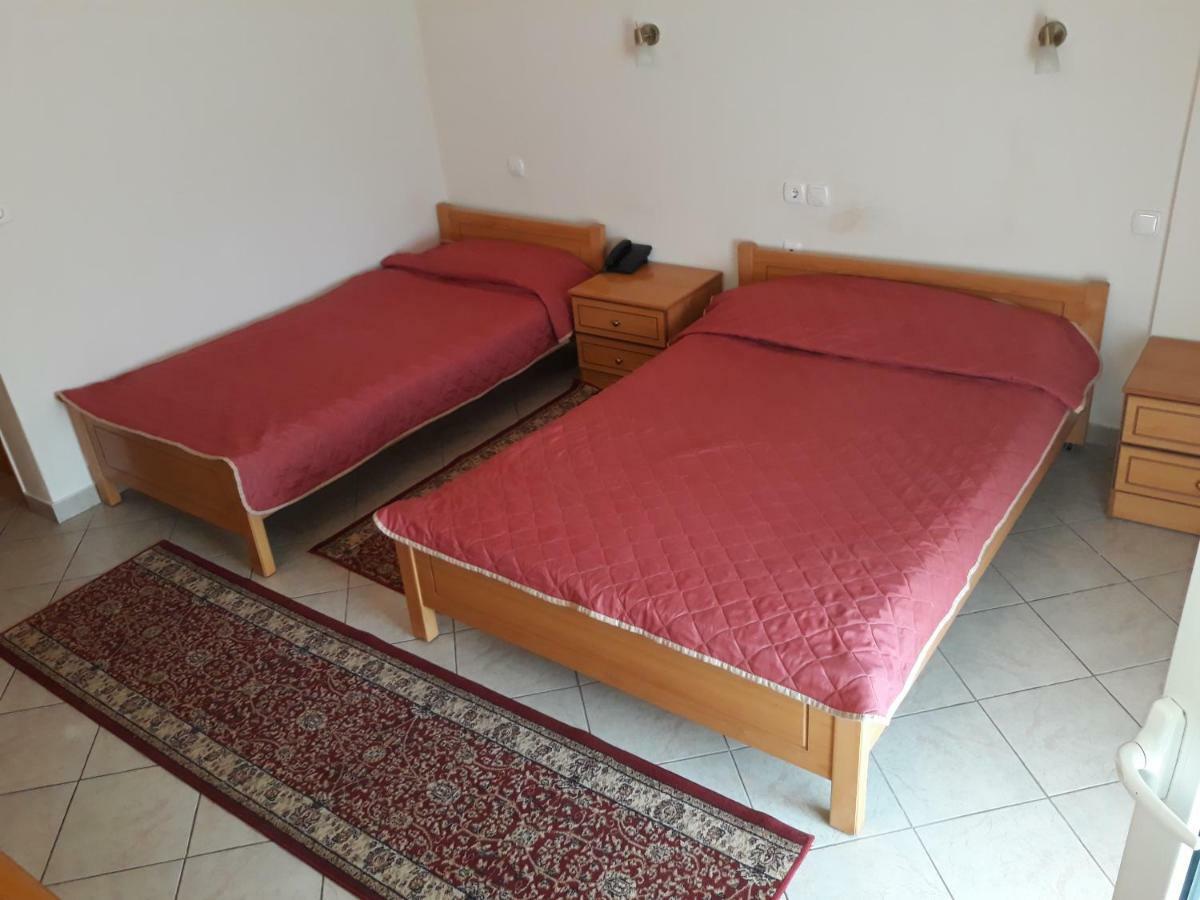 Hotel Kastro Servia Bagian luar foto