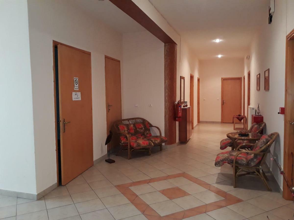 Hotel Kastro Servia Bagian luar foto